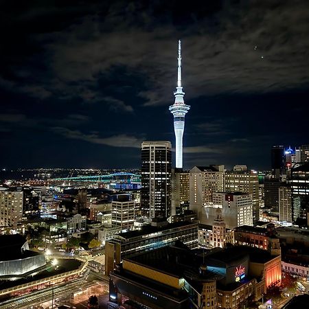 Skytower And City View 2 Bedroom Apartment On High Floor Окленд Экстерьер фото